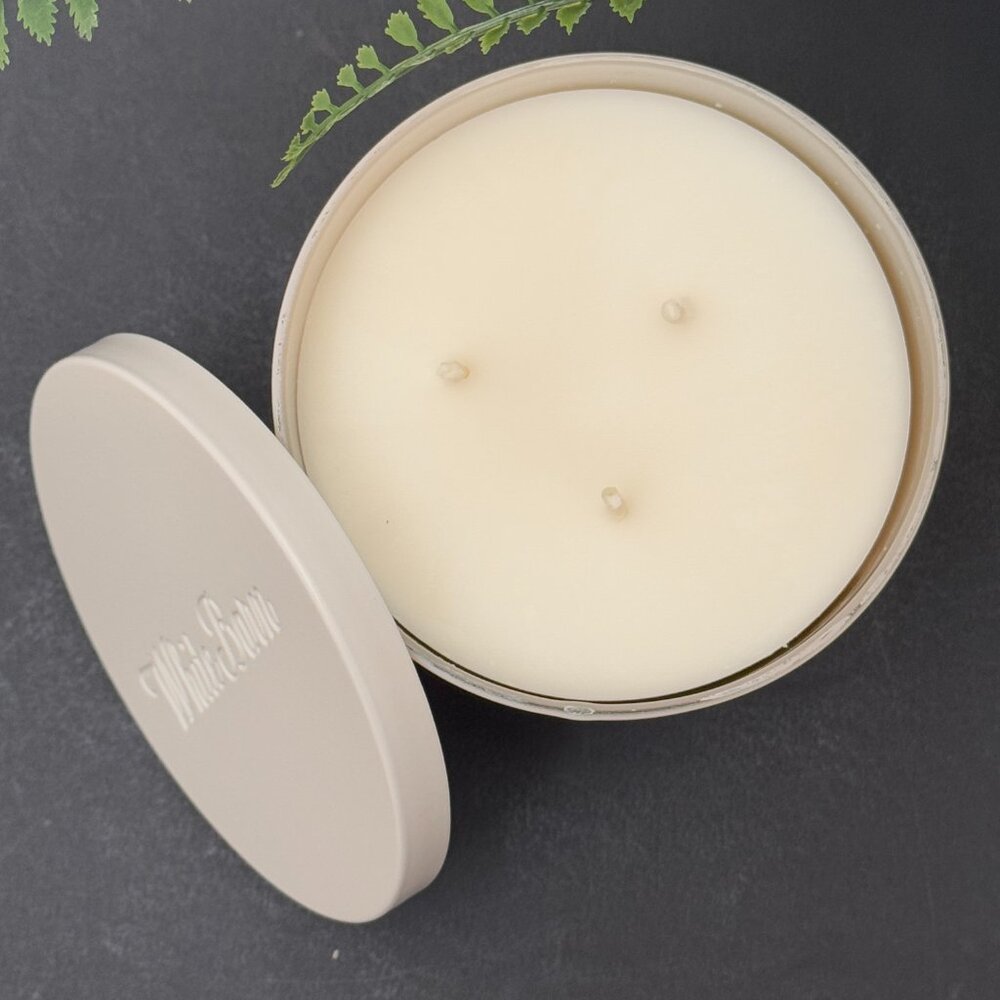 BBW White Tea & Sage White Barn Bath & Body Works 3 Wick Candle - Picture 6 of 10